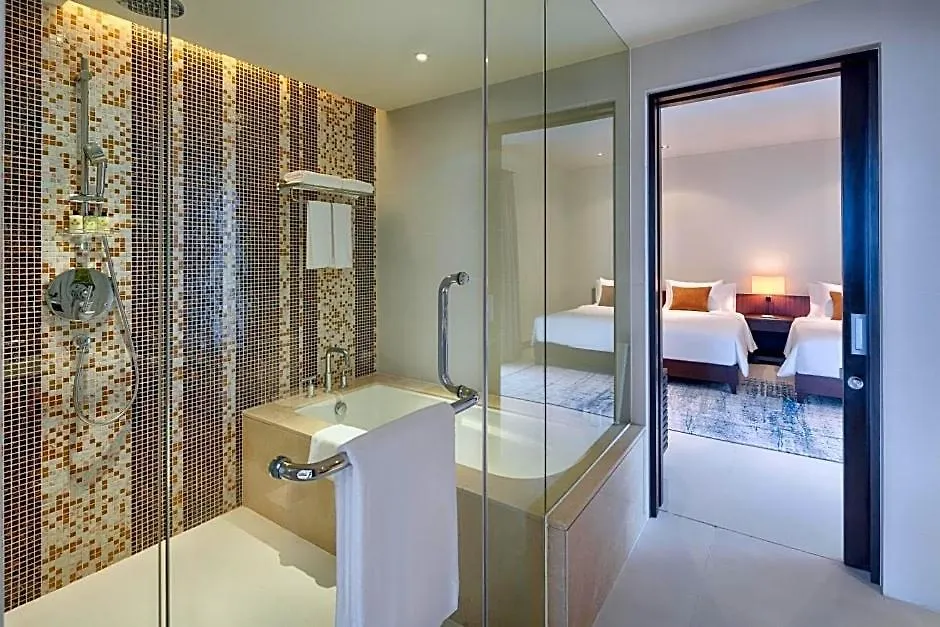 Rozy'S Cozy Beachfront Apartment Nha Trang